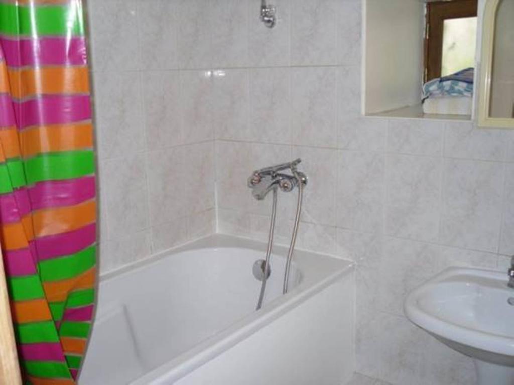 Les Gites De Franck Fayssac Room photo